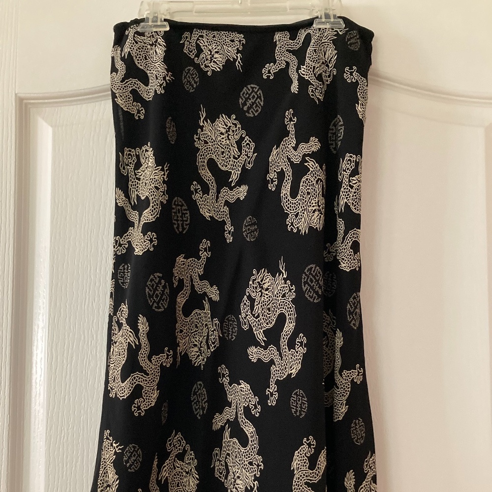 Skirt with an Asian Vibe